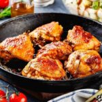 Sobrecoxa de frango assada